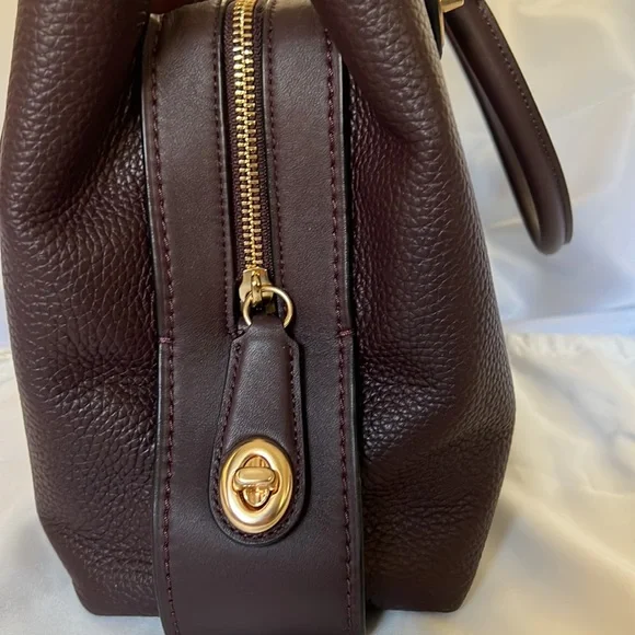 Coach brooklyn 34 carryall hotsell